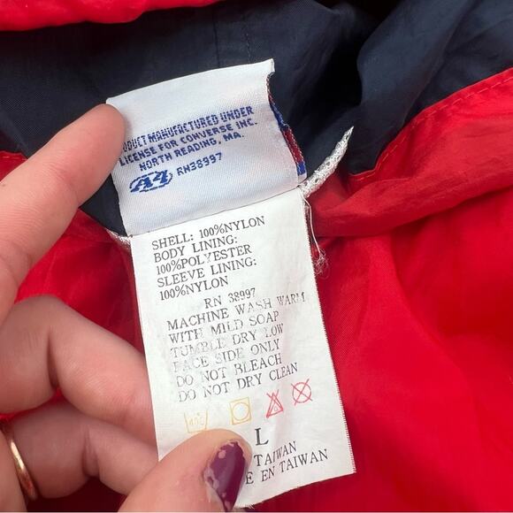 VINTAGE Converse Red, White and Blue Track Jacket Windbreaker - Picture 9 of 9